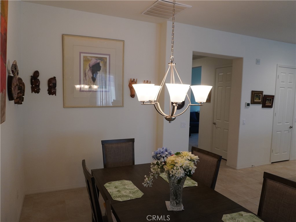 348 Scarlett Runner Property Photo 6