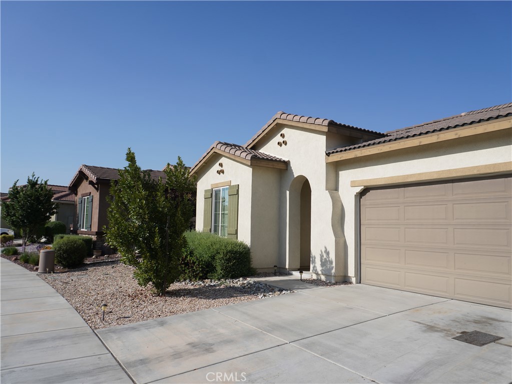 348 Scarlett Runner Property Photo 14