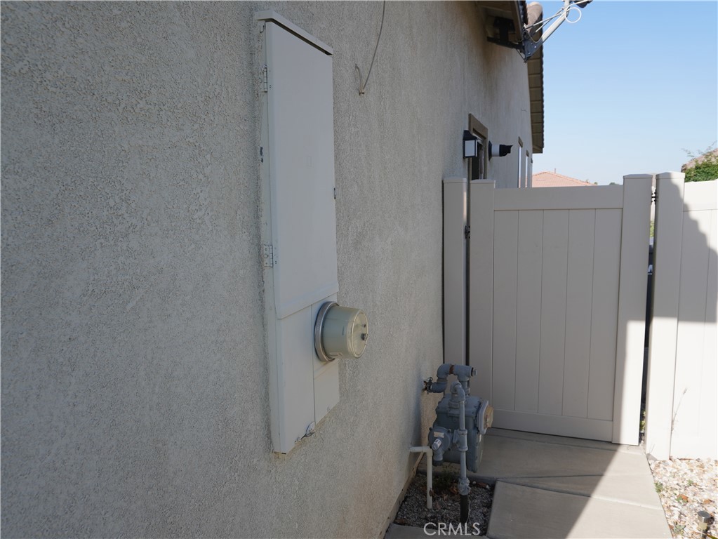 348 Scarlett Runner Property Photo 15