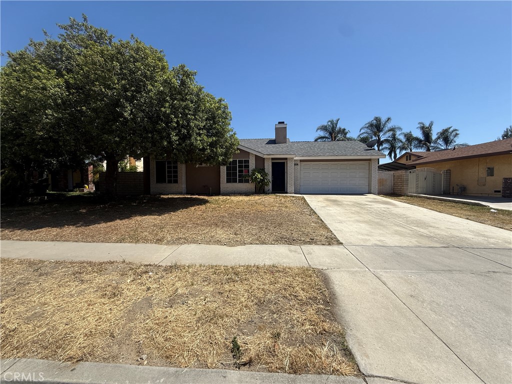 15569 Athol Street Property Photo 1