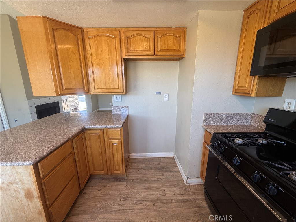 15569 Athol Street Property Photo 13
