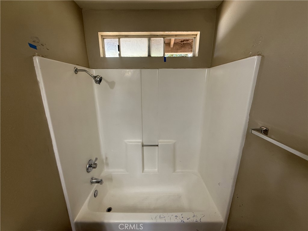 15569 Athol Street Property Photo 19