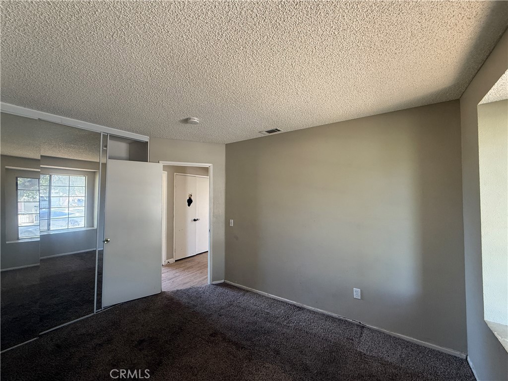 15569 Athol Street Property Photo 23