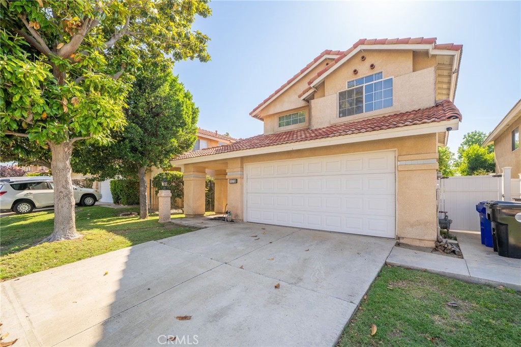 11718 Lucena Avenue Property Photo 2