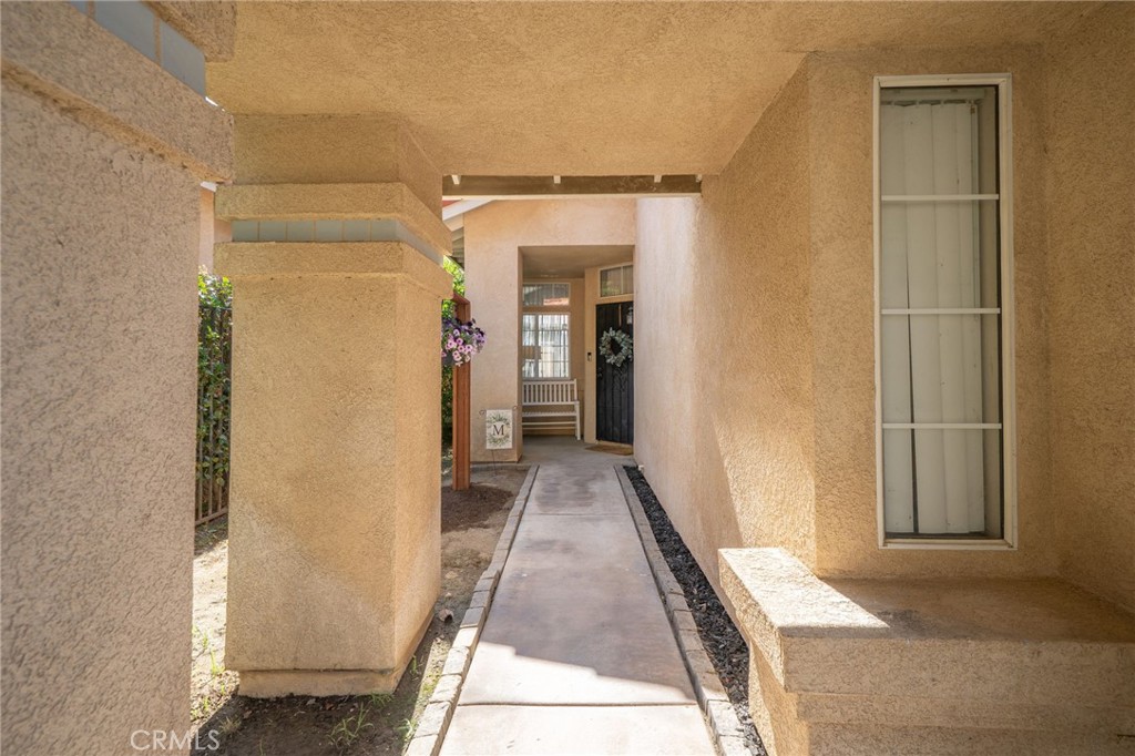 11718 Lucena Avenue Property Photo 4