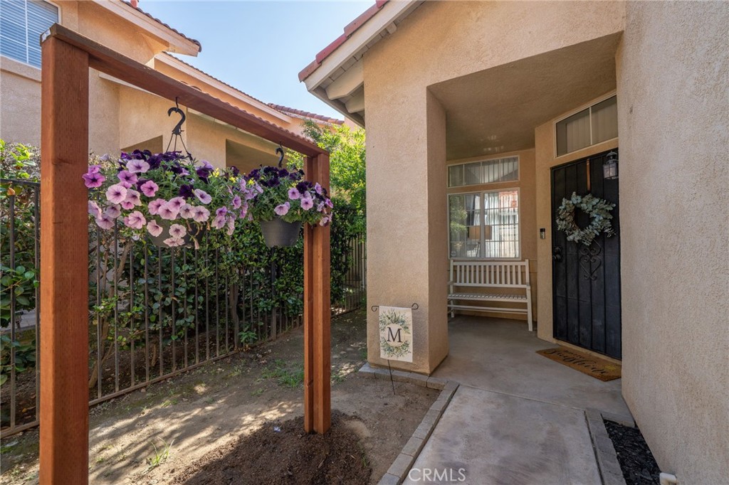 11718 Lucena Avenue Property Photo 5