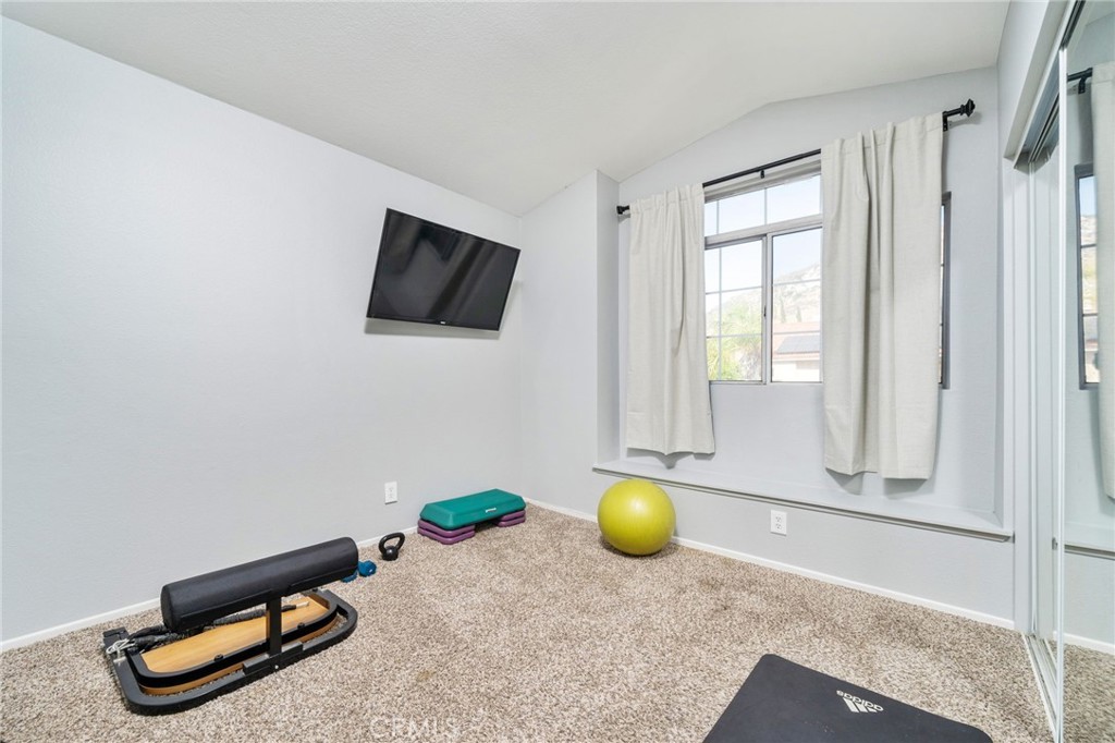 11718 Lucena Avenue Property Photo 16