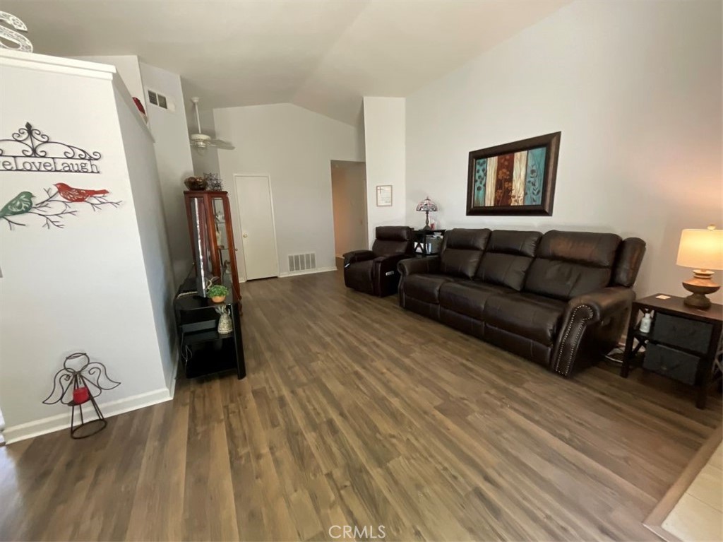 6720 Shaded Wood Place Property Photo 20