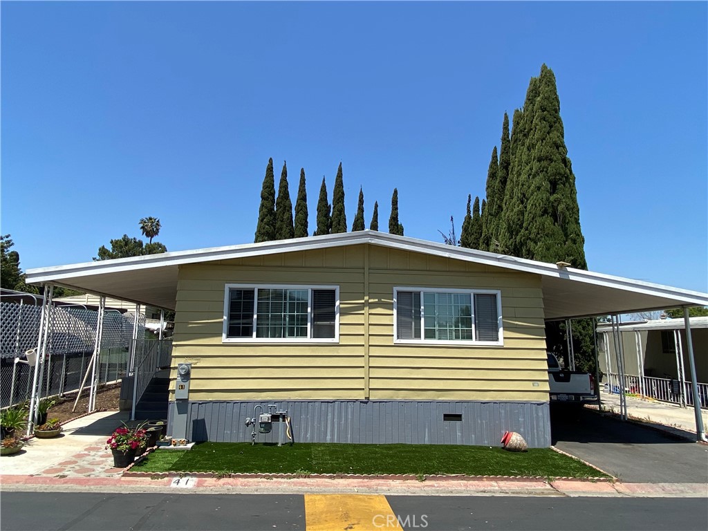 995 Pomona Rd 41 Property Photo 1
