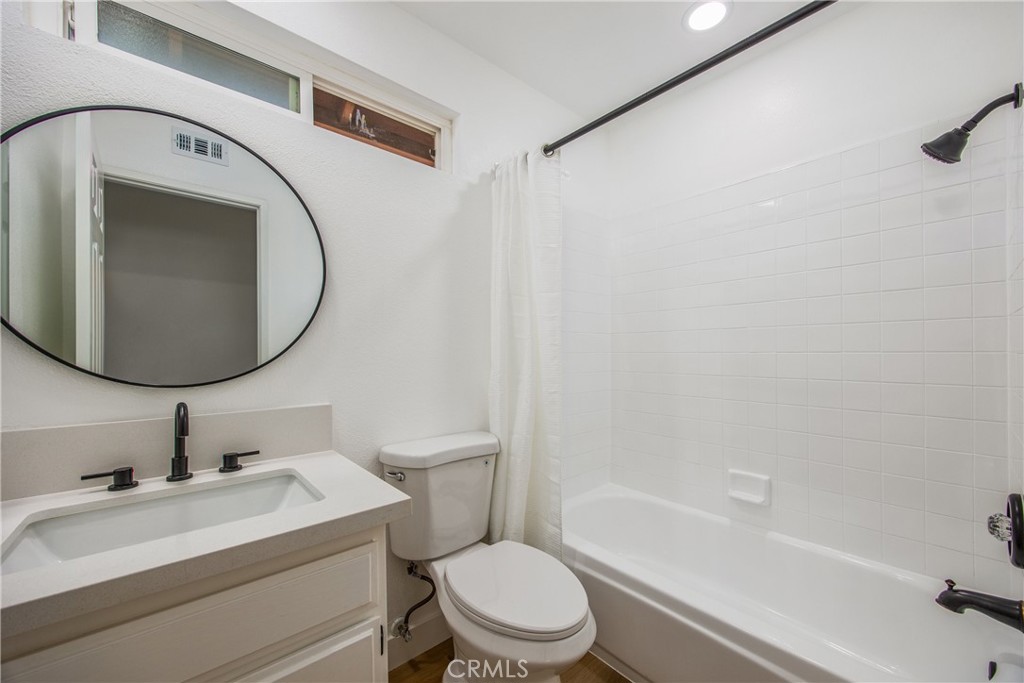 11142 Malone Street Property Photo 27