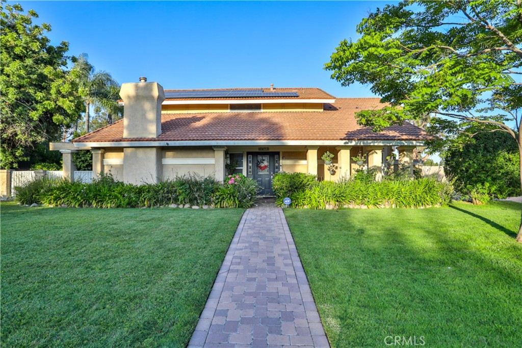 6073 Cameo Street Property Photo 1