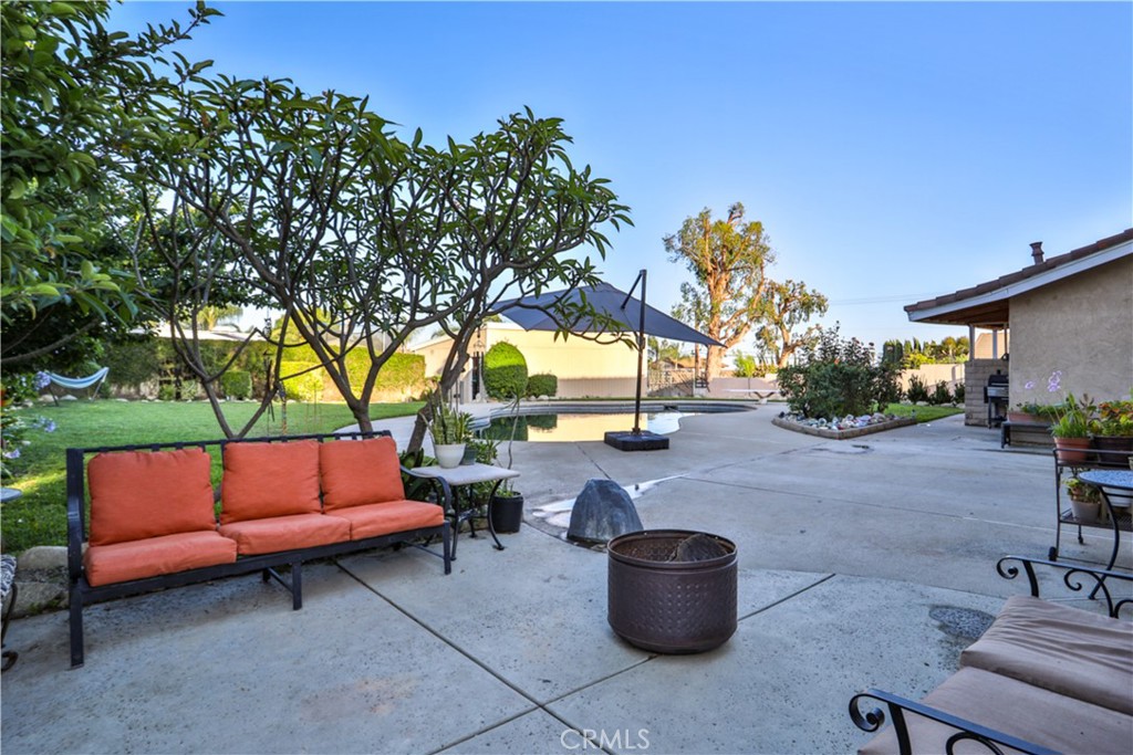 6073 Cameo Street Property Photo 44