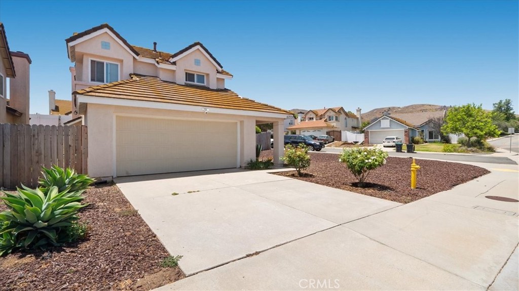 6723 Mystic Canyon Drive Property Photo 1
