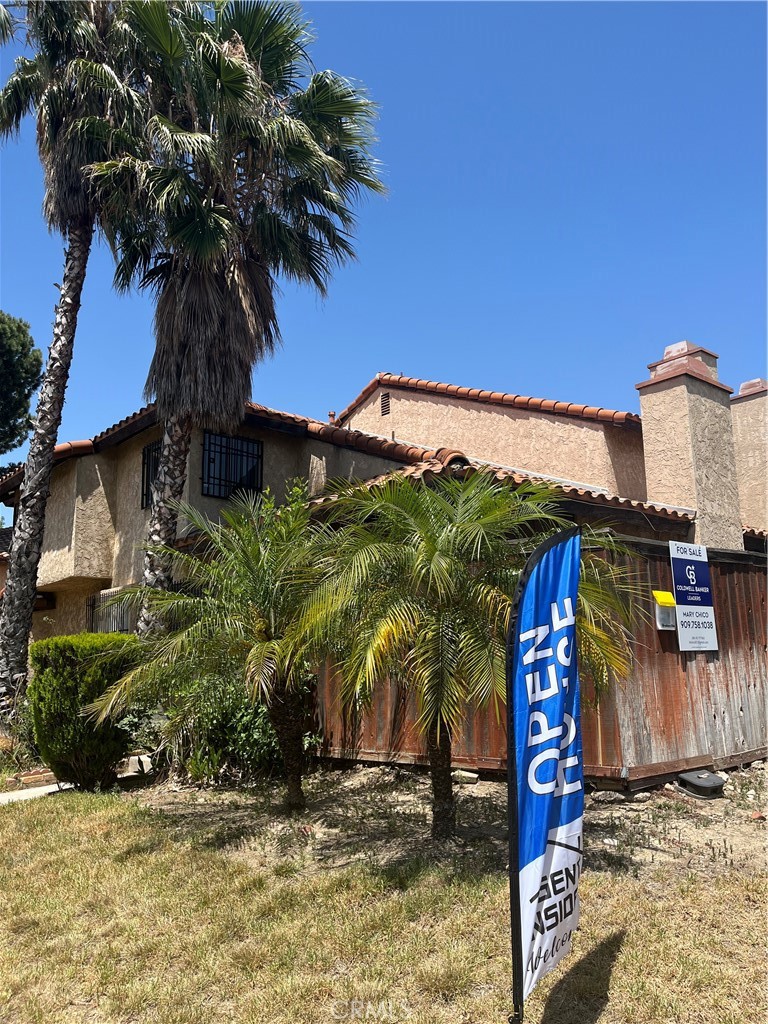 16600 Seville Avenue F Property Photo 12