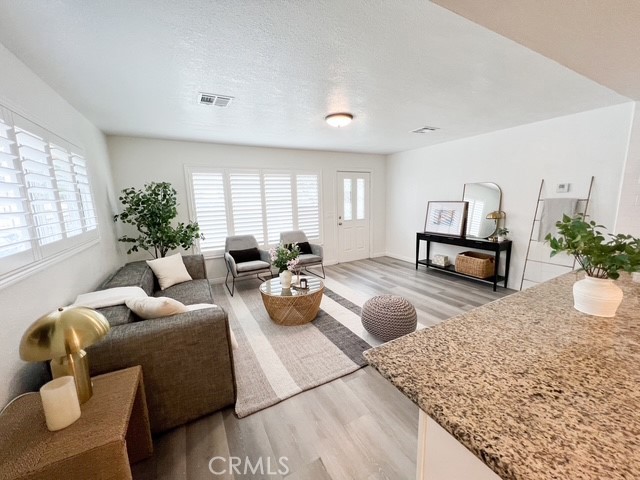 13944 Olive Street Property Photo 11
