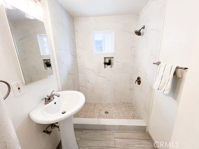 13944 Olive Street Property Photo 16