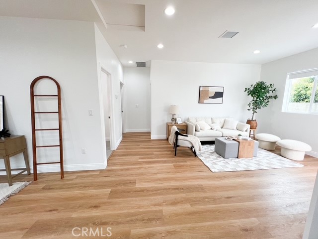 13944 Olive Street Property Photo 27