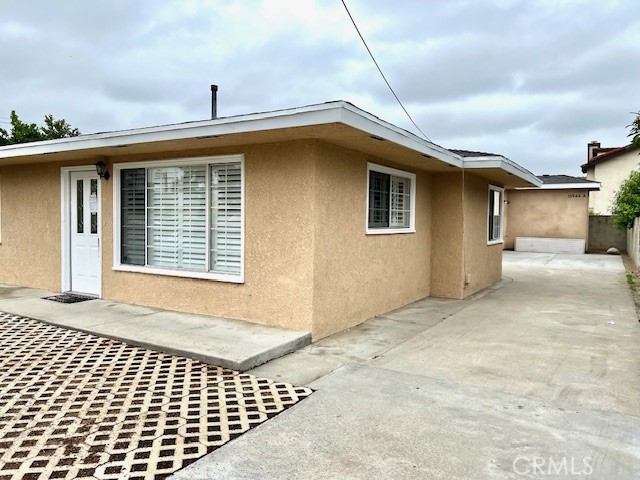13944 Olive Street Property Photo 2