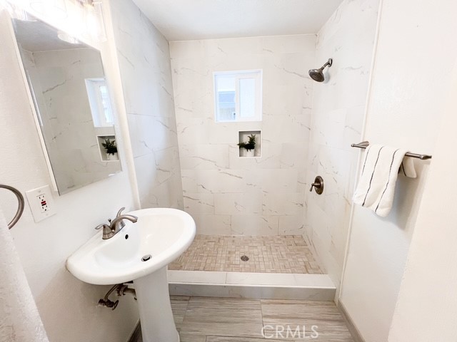 13944 Olive Street Property Photo 16