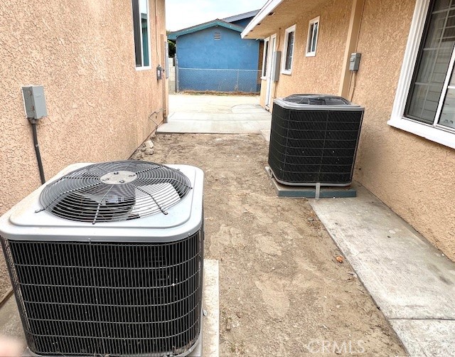 13944 Olive Street Property Photo 38