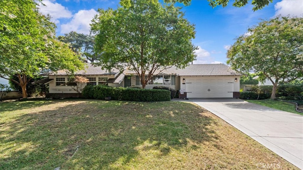 474 Georgia Court Property Photo 1
