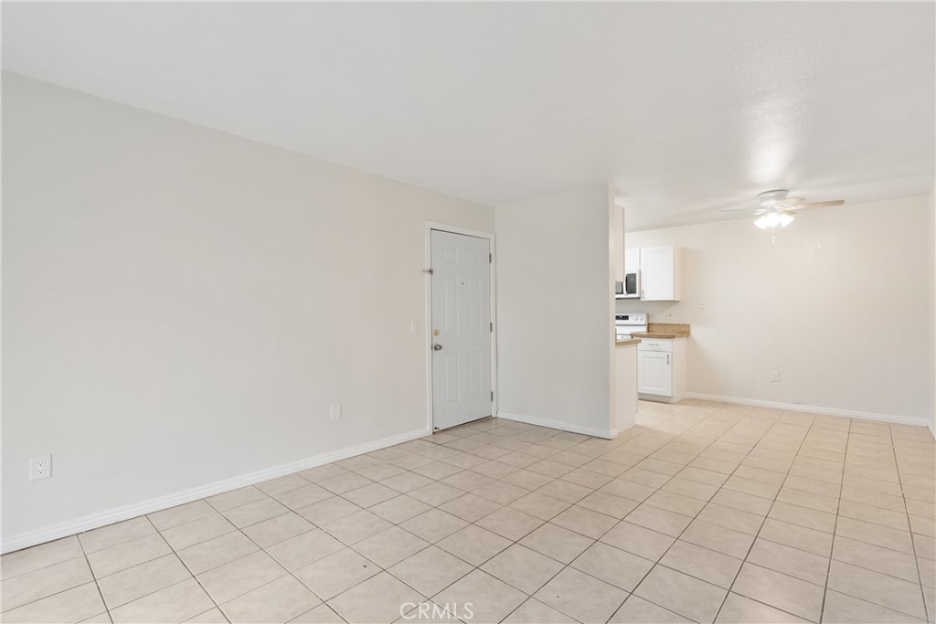 1265 Kendall Drive 314 Property Photo 4