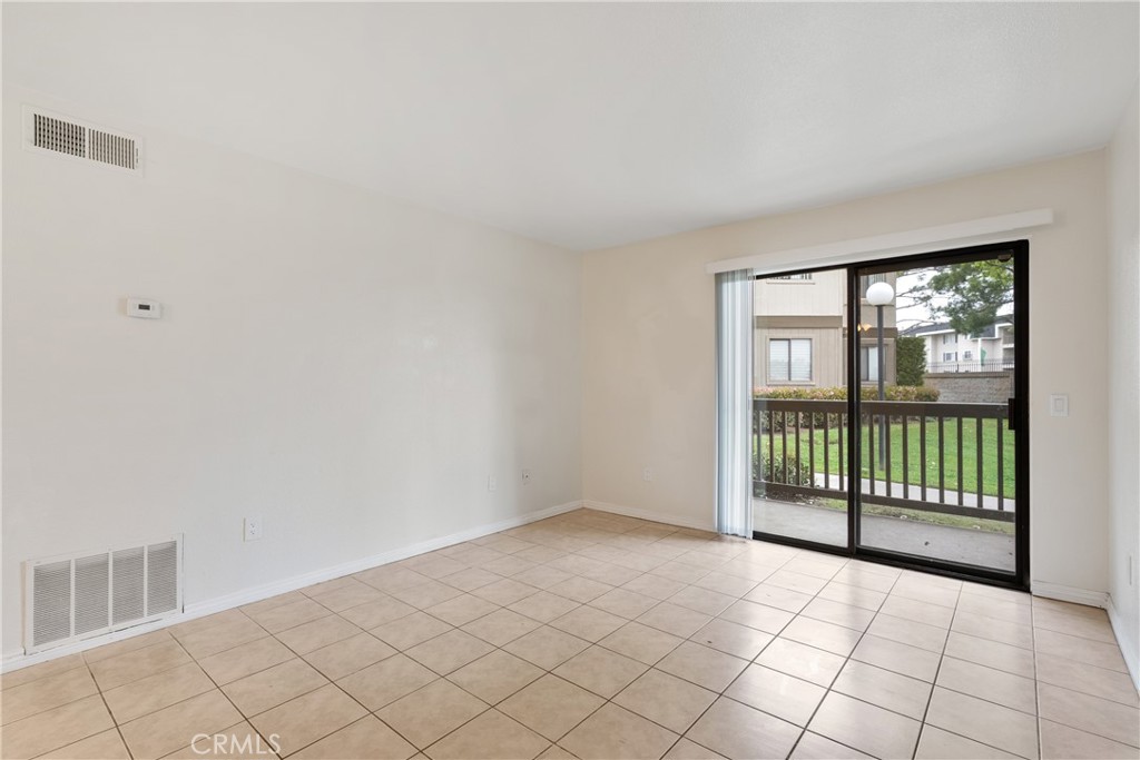 1265 Kendall Drive 314 Property Photo 5