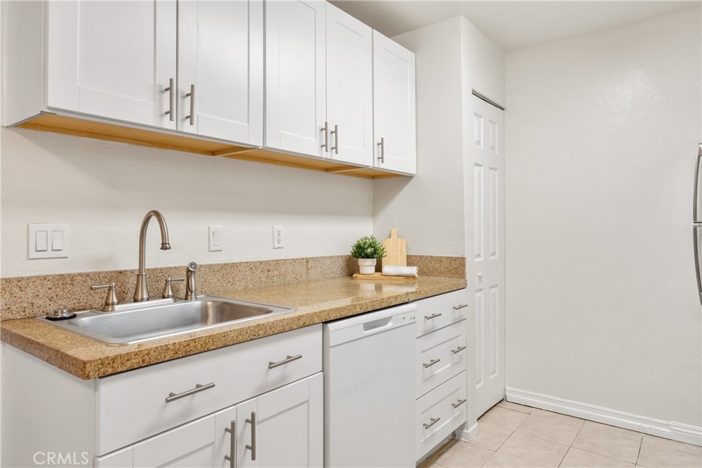 1265 Kendall Drive 314 Property Photo 10