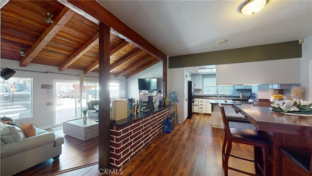 18900 Cajon Boulevard Property Photo 12