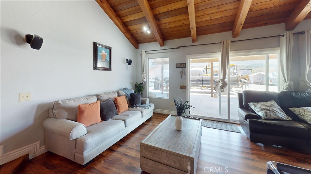 18900 Cajon Boulevard Property Photo 14