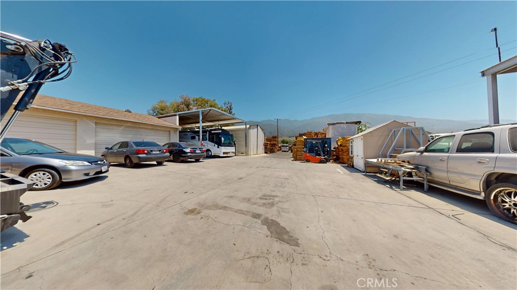 18900 Cajon Boulevard Property Photo 16