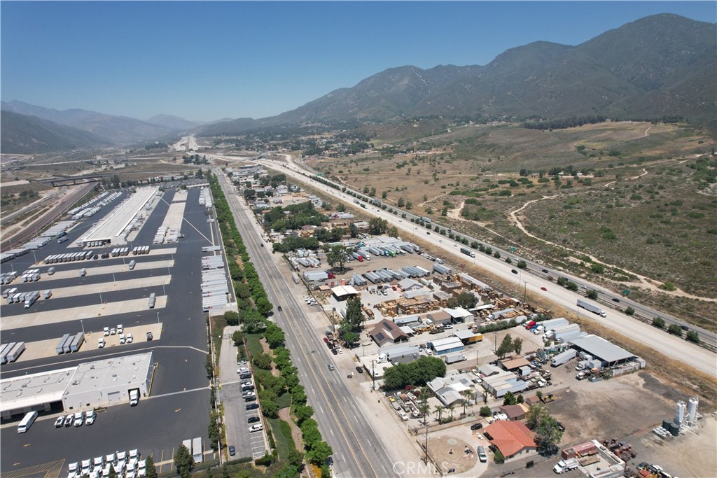 18900 Cajon Boulevard Property Photo 19