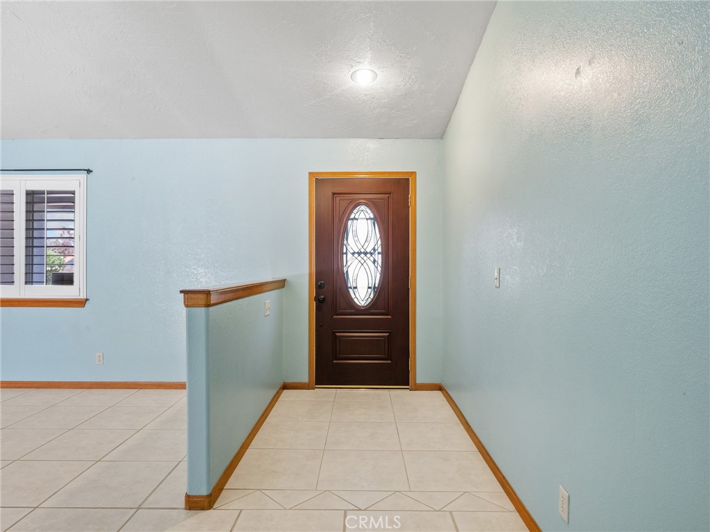 7556 Glider Avenue Property Photo 7