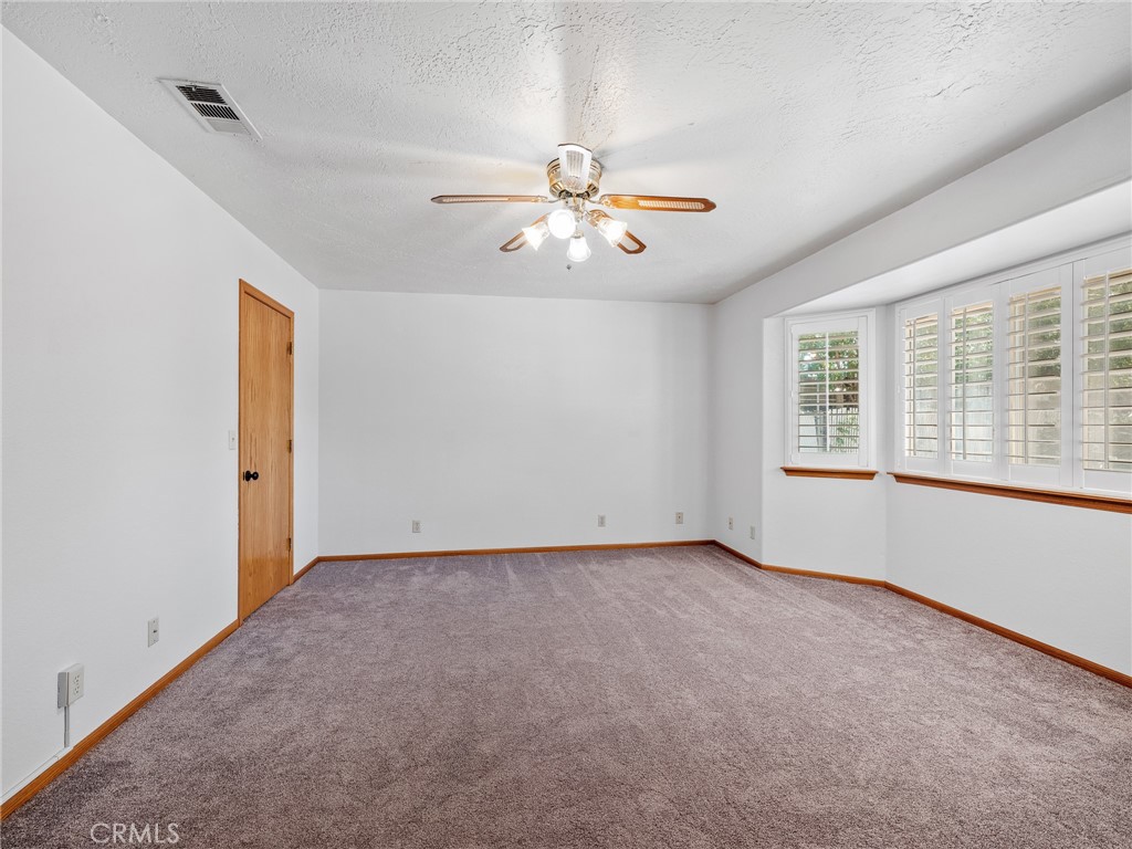 7556 Glider Avenue Property Photo 20