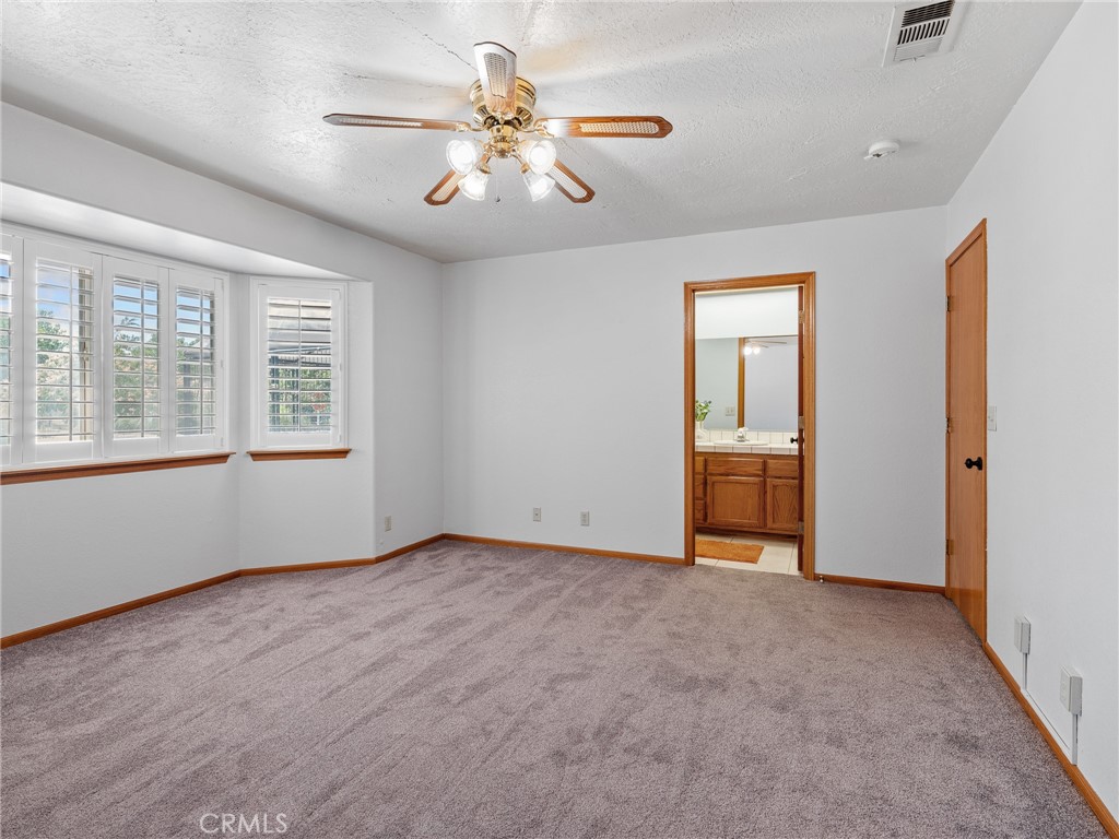 7556 Glider Avenue Property Photo 21