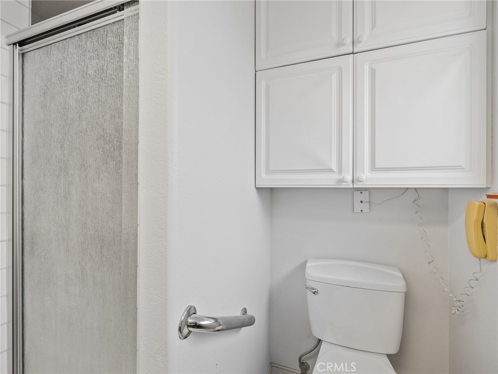 7556 Glider Avenue Property Photo 35