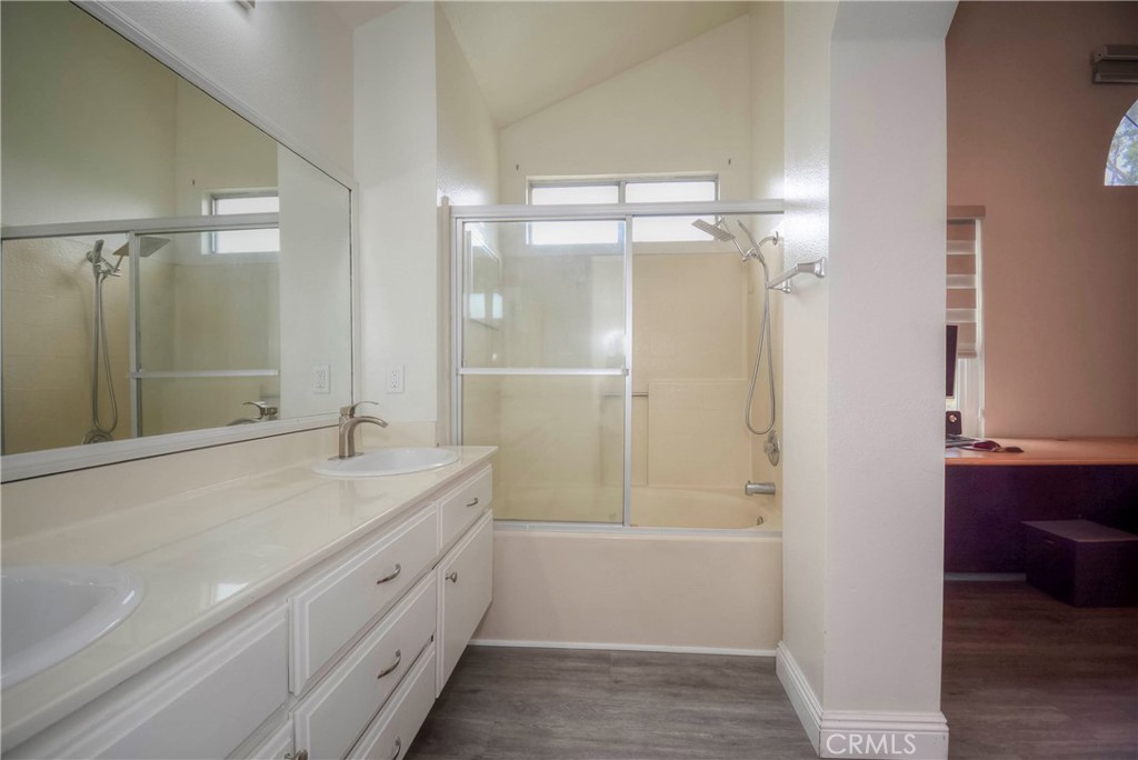 7008 Davenport Court Property Photo 27