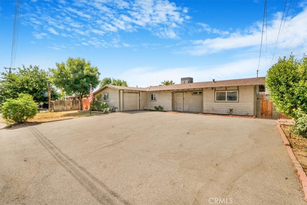 33962 Clark Lane Property Photo 3