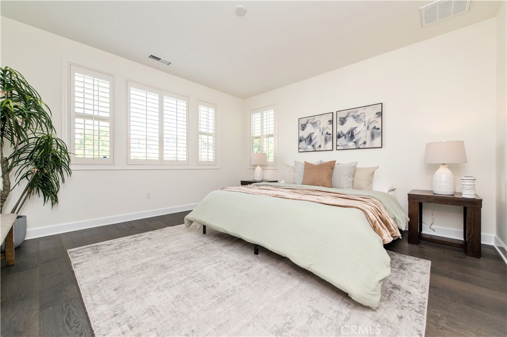 150 Greenleaf Drive Property Photo 10