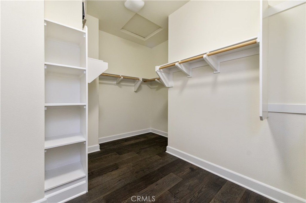 150 Greenleaf Drive Property Photo 12
