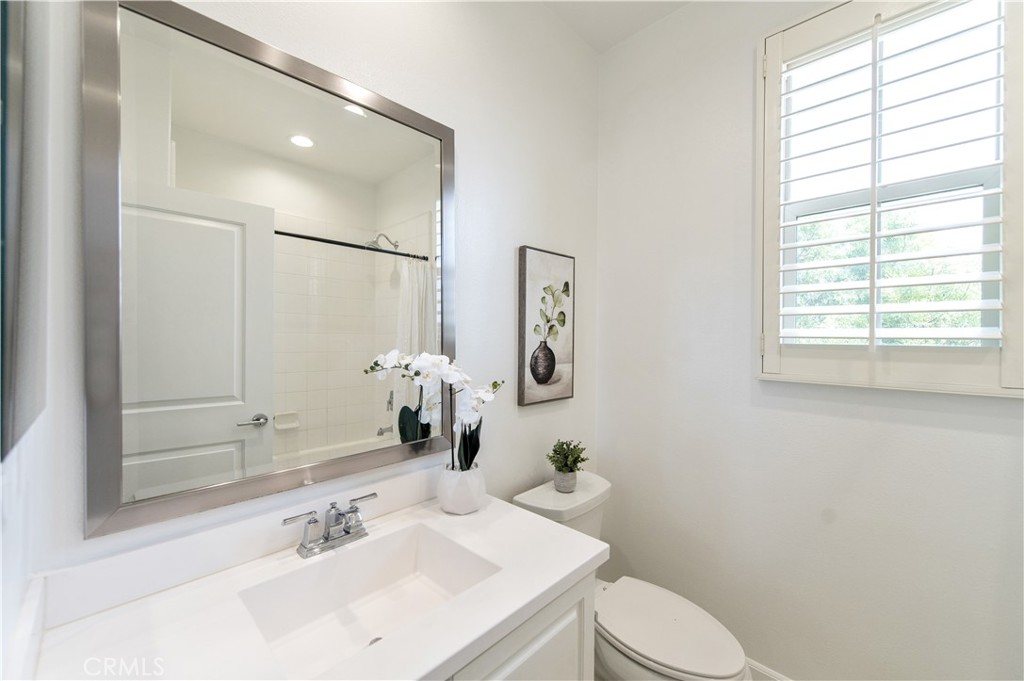 150 Greenleaf Drive Property Photo 14