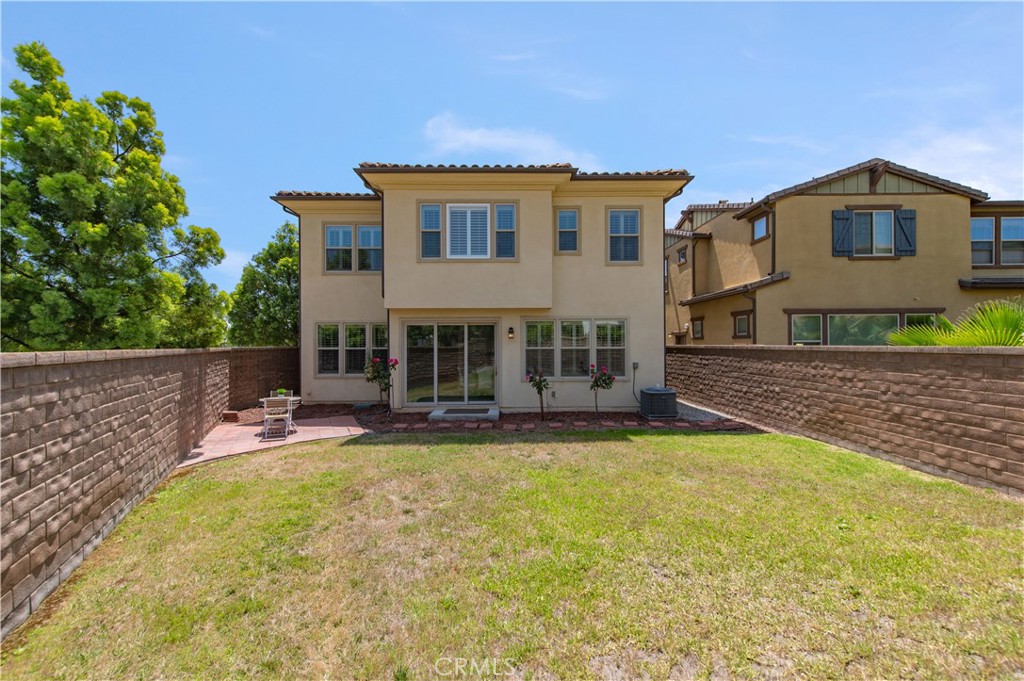 150 Greenleaf Drive Property Photo 23