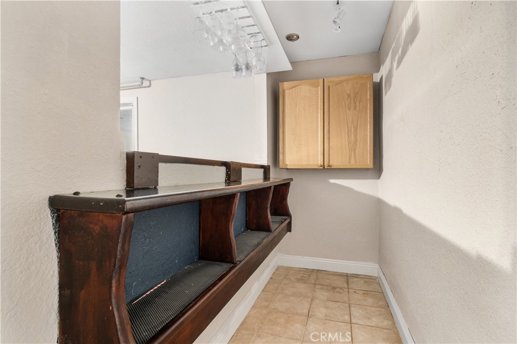 1761 E Yale Street Property Photo 25