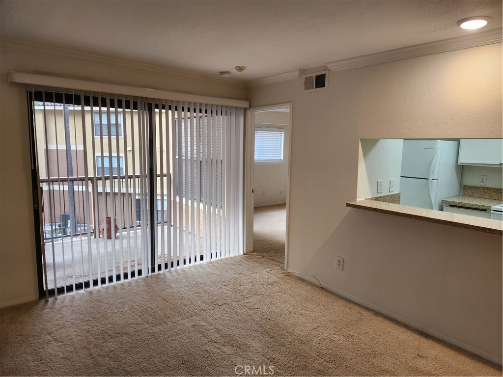 10655 2802 Lemon Avenue Property Photo 10