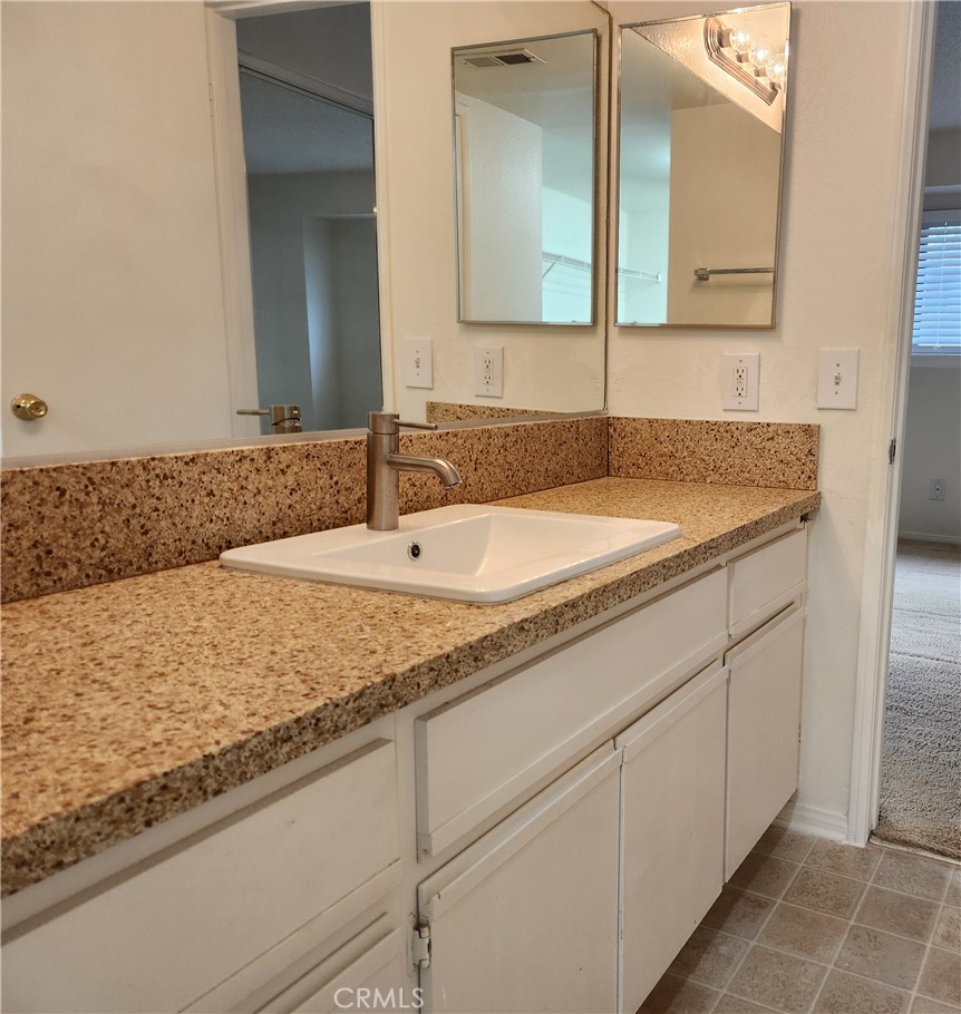 10655 2802 Lemon Avenue Property Photo 13