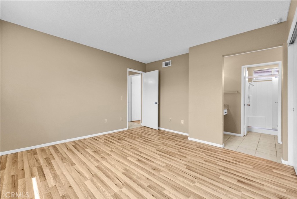 5235 Lakewood Drive Property Photo 14