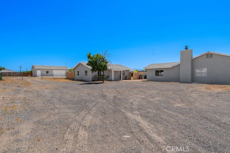 16233 Manzanita Street Property Photo 6