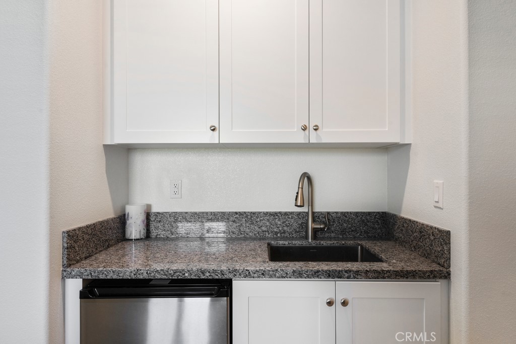 16540 Wyndham Lane 10 Property Photo 6