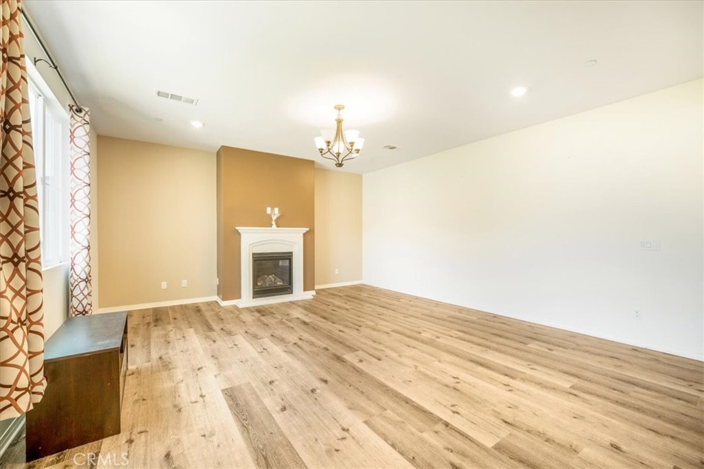 1920 Clementine Street Property Photo 12
