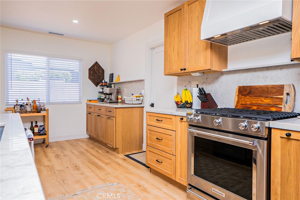 9140 Garden Street Property Photo 10